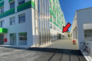 Ulaz u hitnu infektološku ambulantu