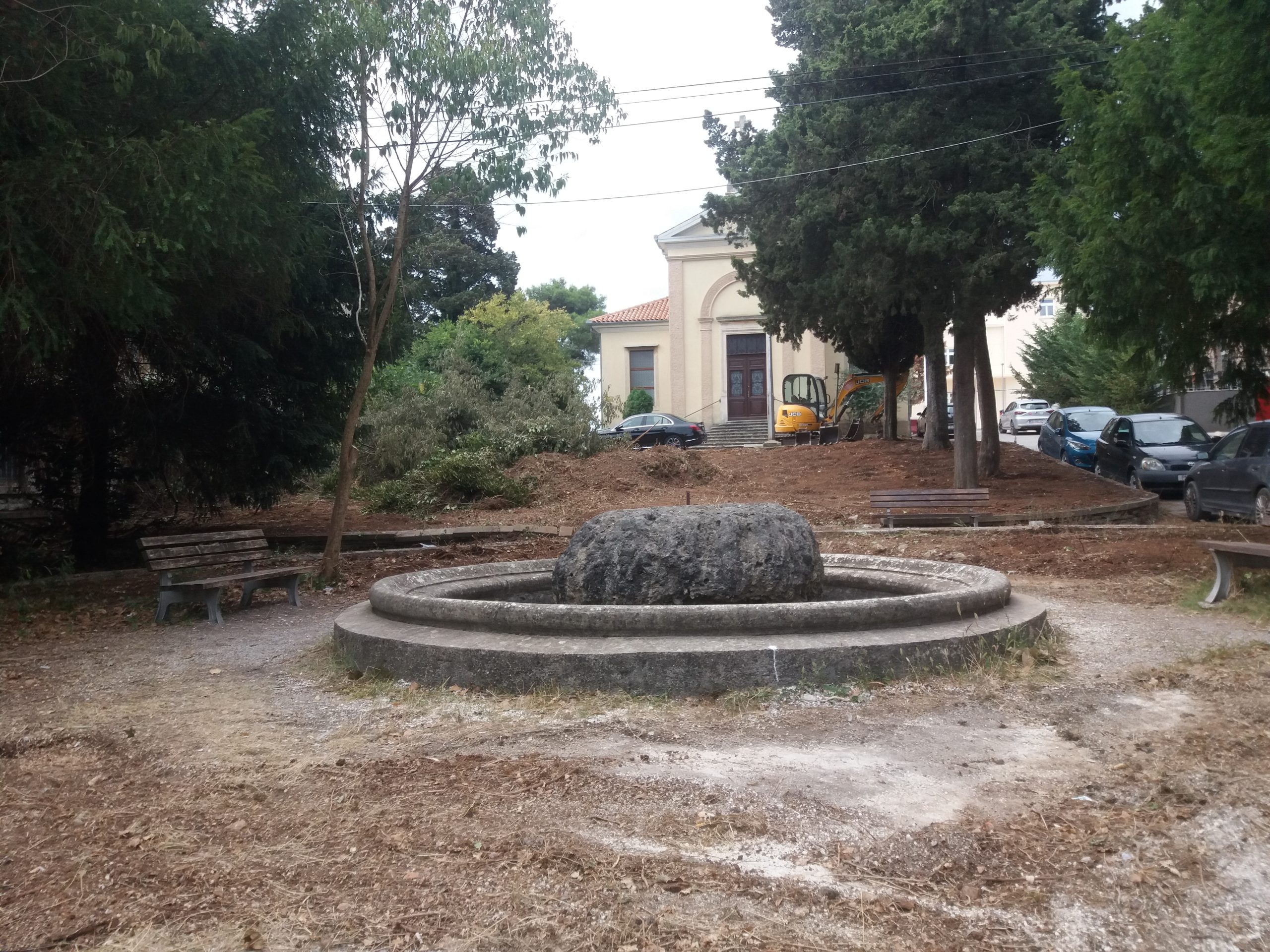 Fontana u sklopu “Parka ruža”